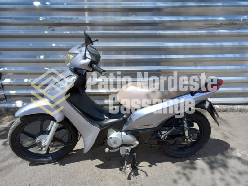 HONDA BIZ 125 ES 2014/2015 PRATA